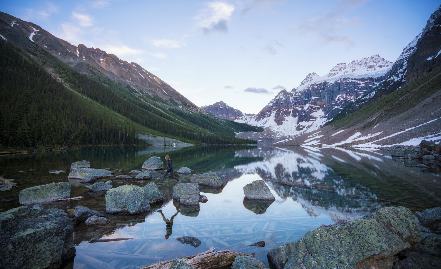 Moraine Lake - Travel Alberta